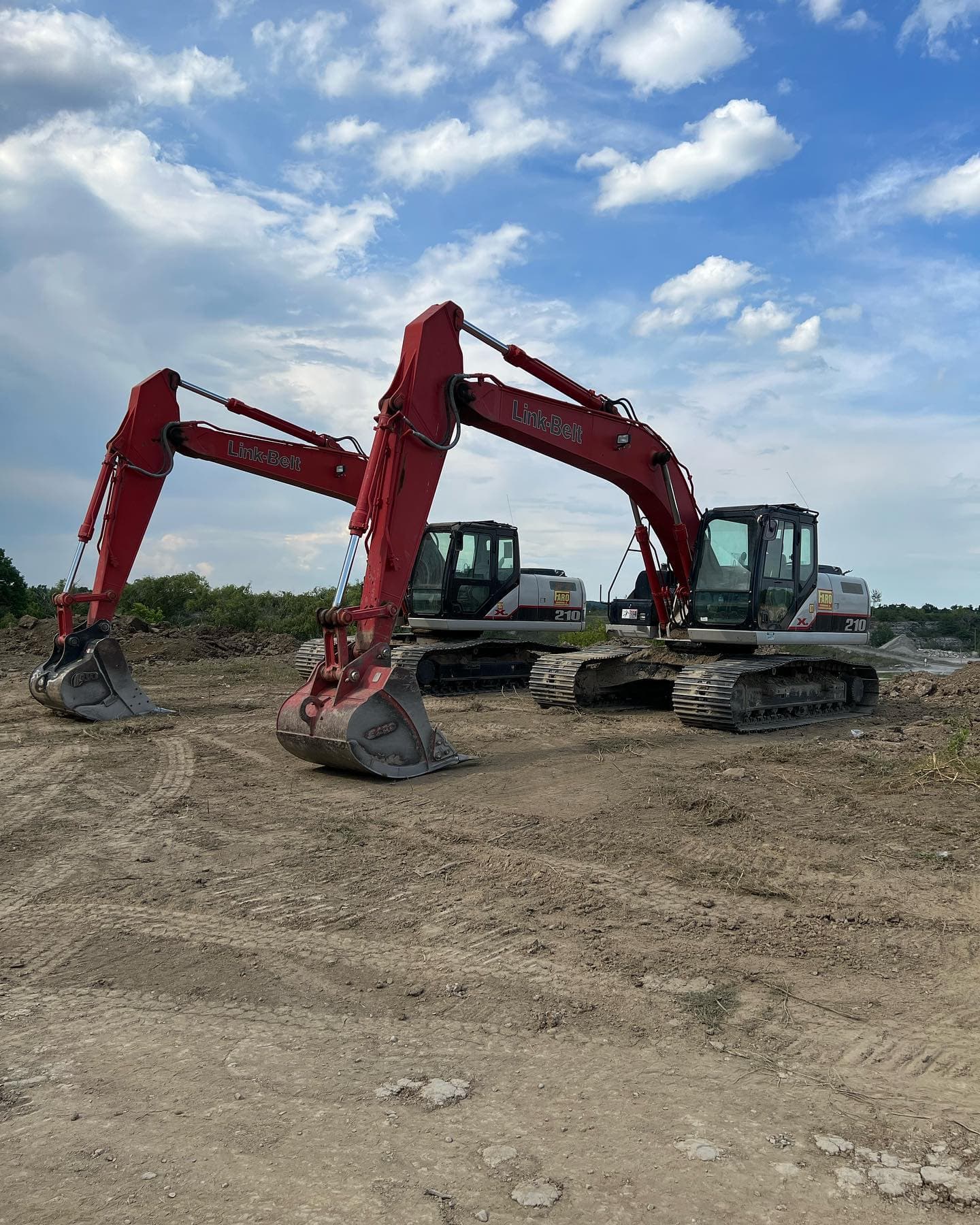 Faro Excavators on site